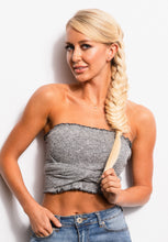 Load image into Gallery viewer, 18" Tape-In Pro Straight #1001 (Platinum Blond)
