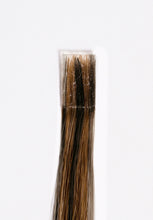 Load image into Gallery viewer, 18" Kera-Link Straight #6/10 (Dark Chestnut/Medium Ash)
