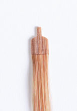 Load image into Gallery viewer, 22" Flat-Tip Pro Straight #27/613 (Light Blond w/ Strawberry)
