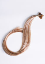 Load image into Gallery viewer, 18" Kera-Link Straight #12/600 (Light Ash/Blond)
